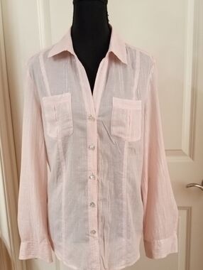 Chico's Light Pink Button-Down Cotton And Metallic Blend Shirt. Size 1.